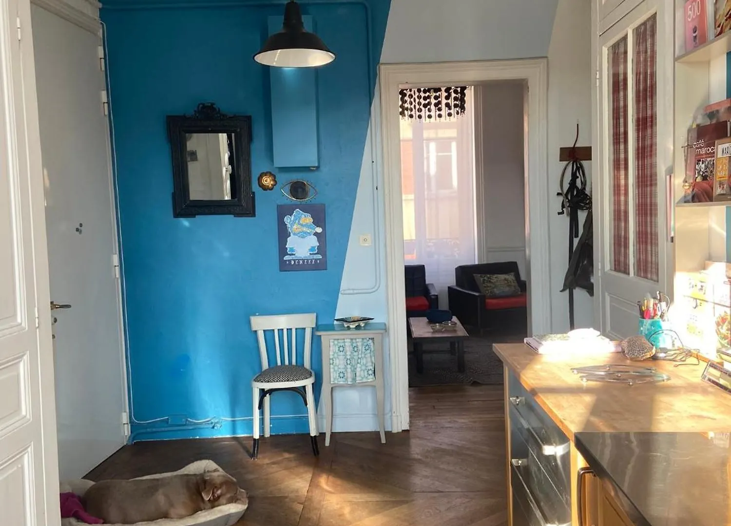 Chambre Bleue Et Or 16M2 Chez L'Habitant Dans Appartement 100M2 Centre Ville Rennes 0*,  Frankrike